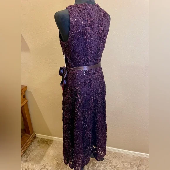 Tahari Deep Purple Lace Prom Dress - Picture 10 of 10